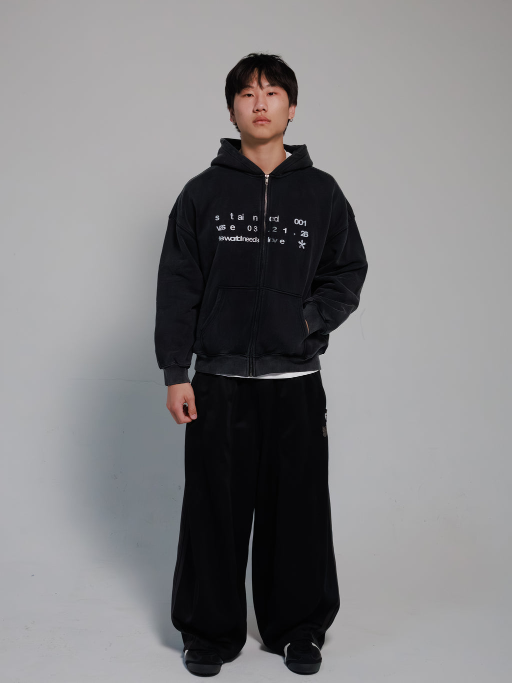 "THE WORLD NEEDS LOVE" ZIP UP